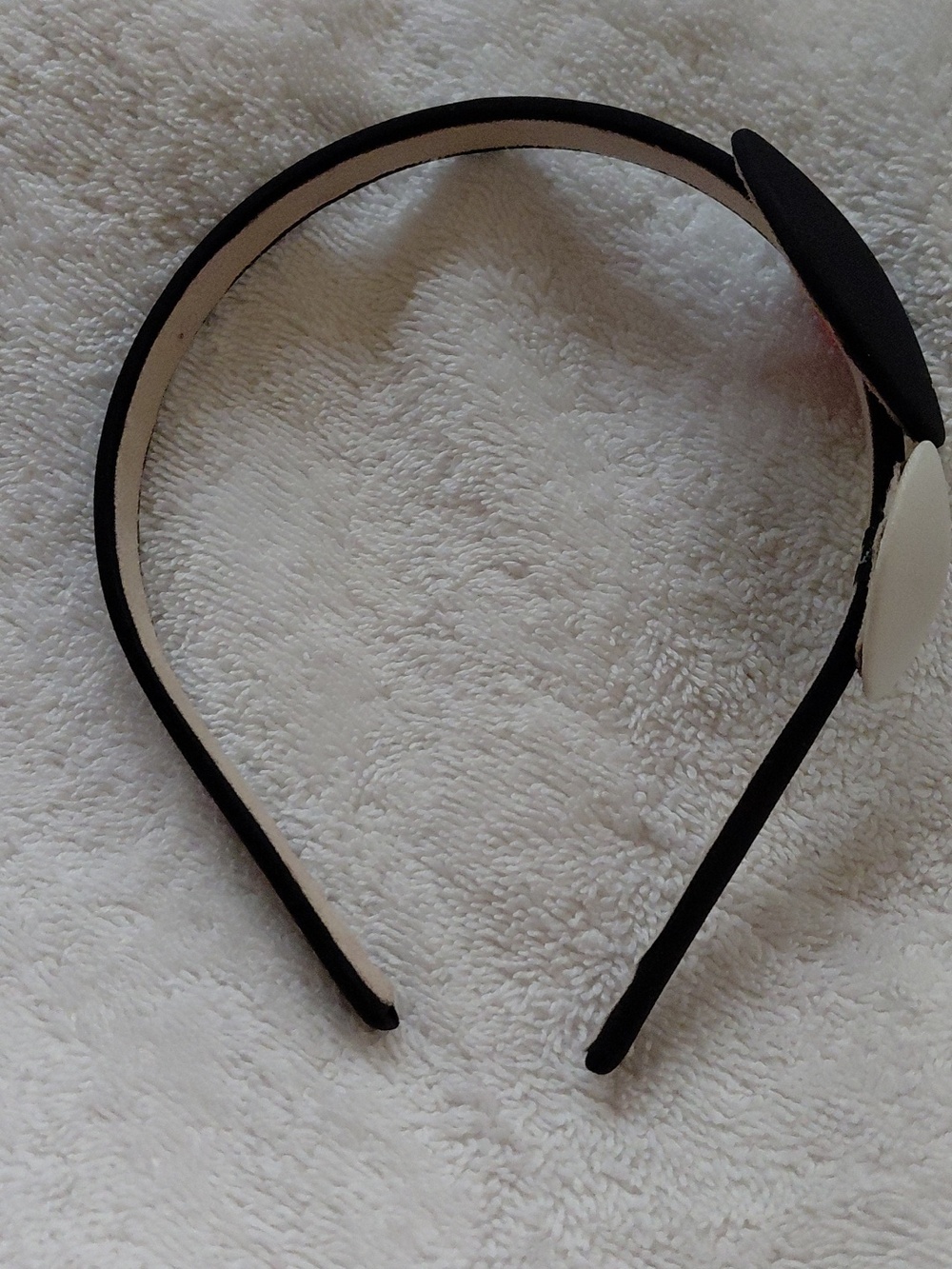 Black Headband With White Detail